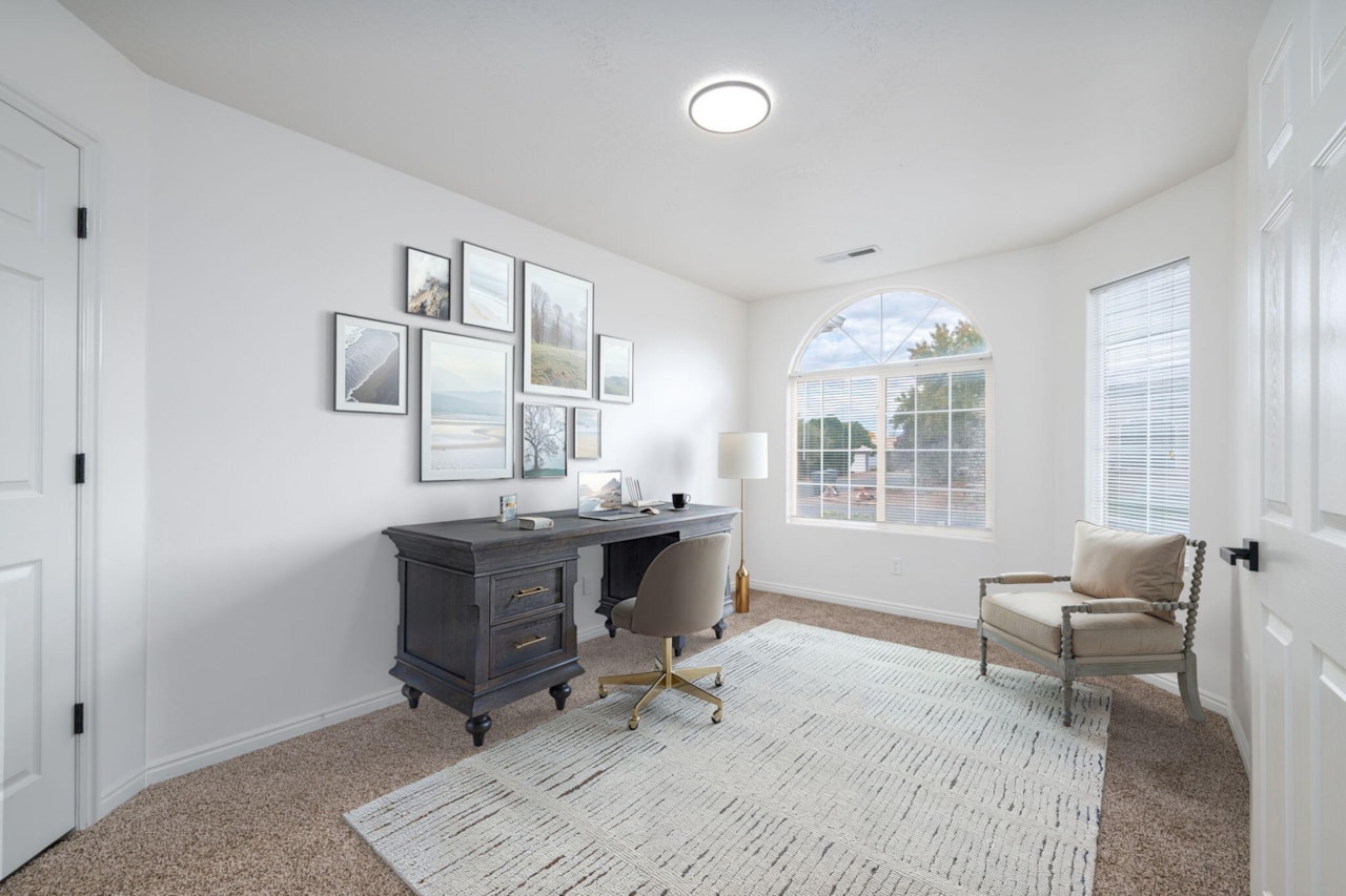 305 E 650 Ivins, UT 84738 home for sale, MLS#25-263779 - Erika Rogers Photo 6