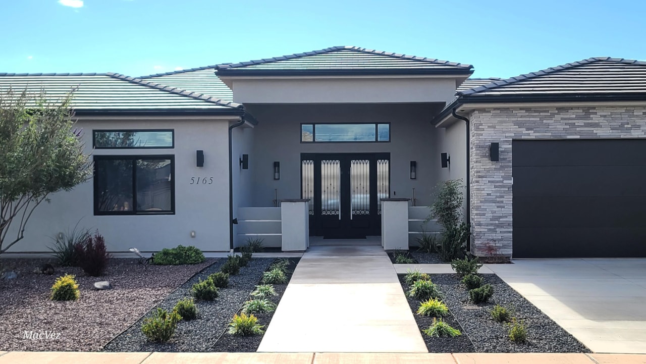 5165 W 1930  S Hurricane, UT 84737 home for sale, MLS#25-267321 - Erika Rogers Photo 8