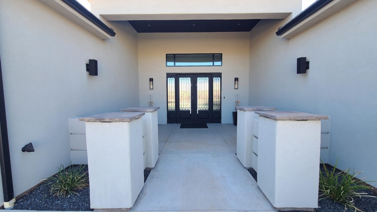 5165 W 1930  S Hurricane, UT 84737 home for sale, MLS#25-267321 - Erika Rogers Photo 9