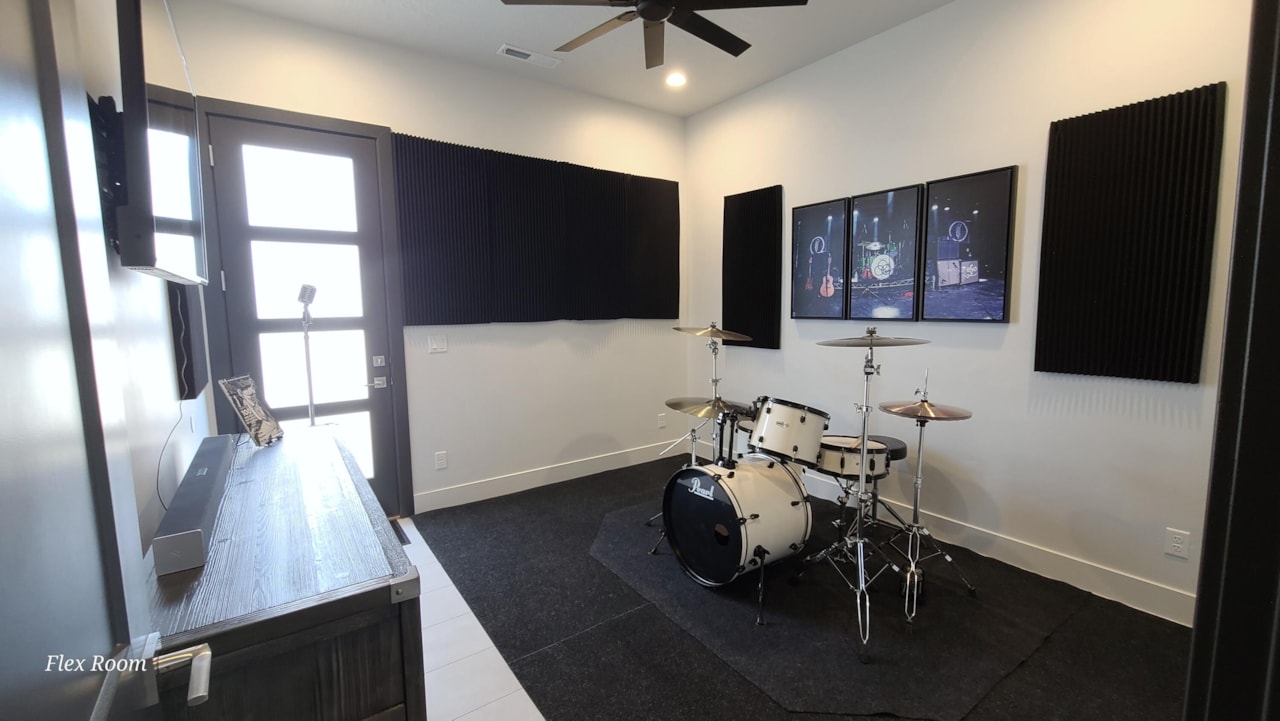 5165 W 1930  S Hurricane, UT 84737 home for sale, MLS#25-267321 - Erika Rogers Photo 65