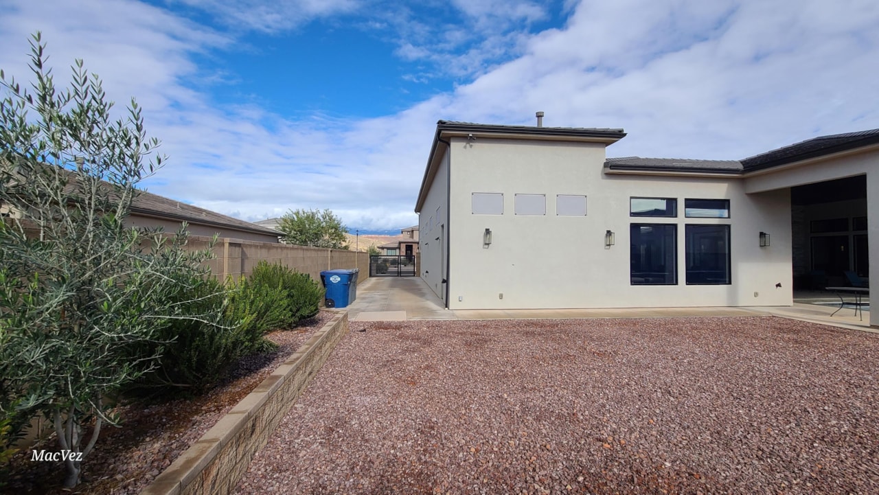 5165 W 1930  S Hurricane, UT 84737 home for sale, MLS#25-267321 - Erika Rogers Photo 91