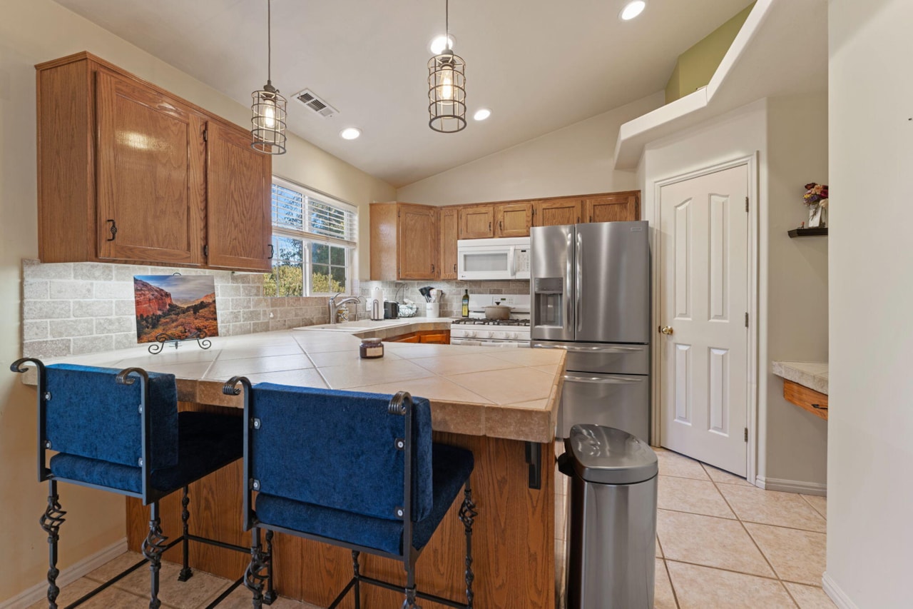 375 E 615  S Ivins, UT 84738 home for sale, MLS#25-267705 - Erika Rogers Photo 10