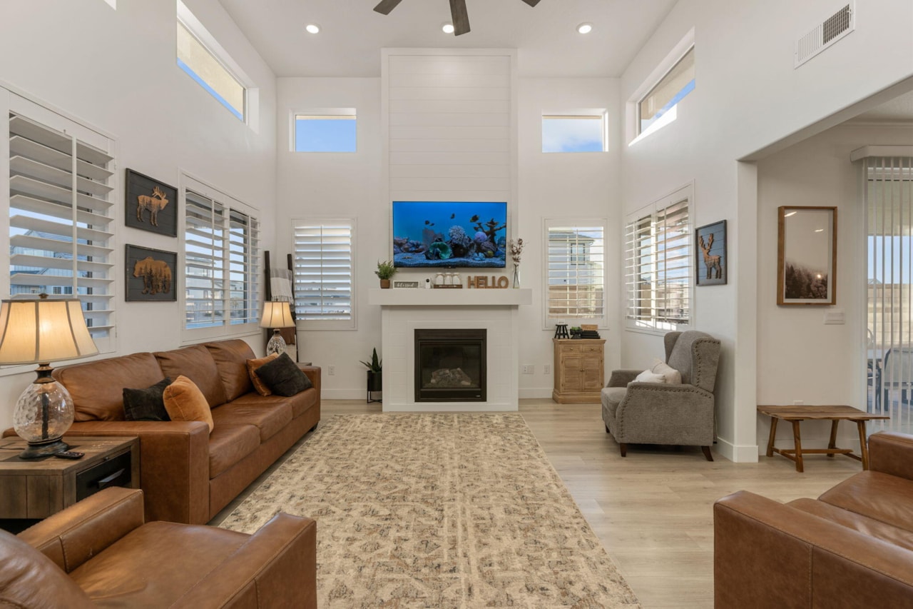 756 W Owen DR St George, UT 84790 home for sale, MLS#25-267708 - Erika Rogers Photo 6