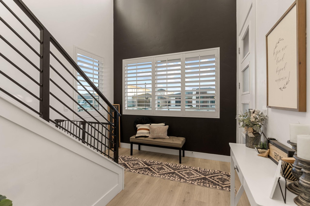 756 W Owen DR St George, UT 84790 home for sale, MLS#25-267708 - Erika Rogers Photo 9