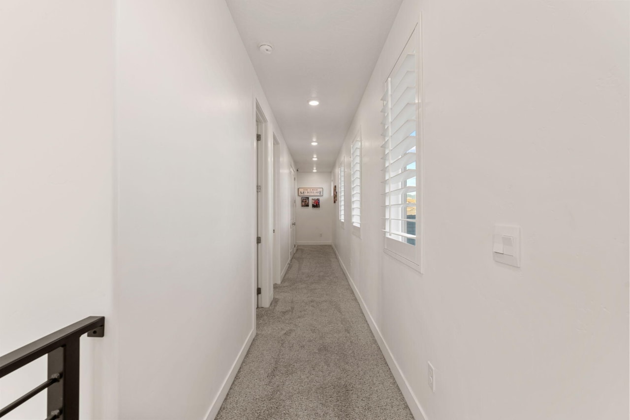 756 W Owen DR St George, UT 84790 home for sale, MLS#25-267708 - Erika Rogers Photo 29