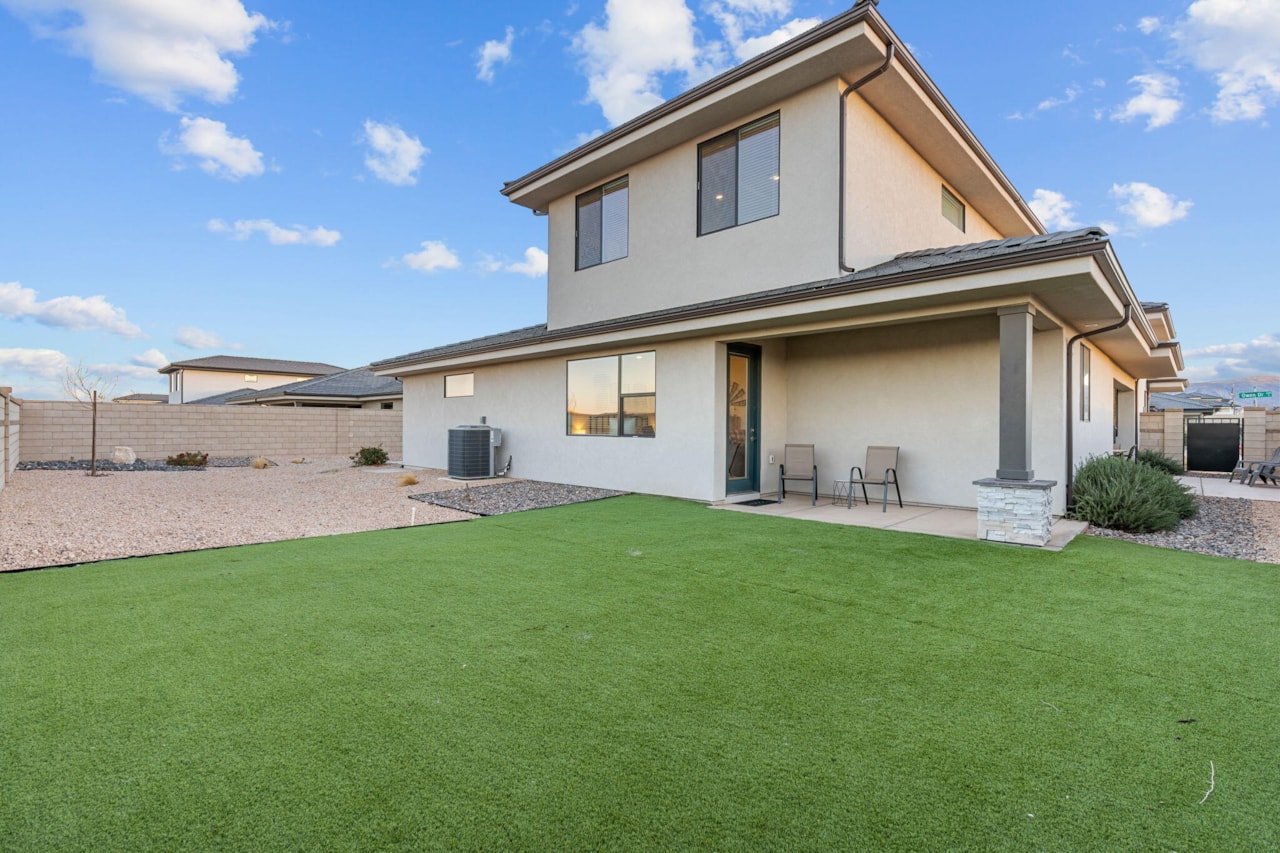 756 W Owen DR St George, UT 84790 home for sale, MLS#25-267708 - Erika Rogers Photo 41