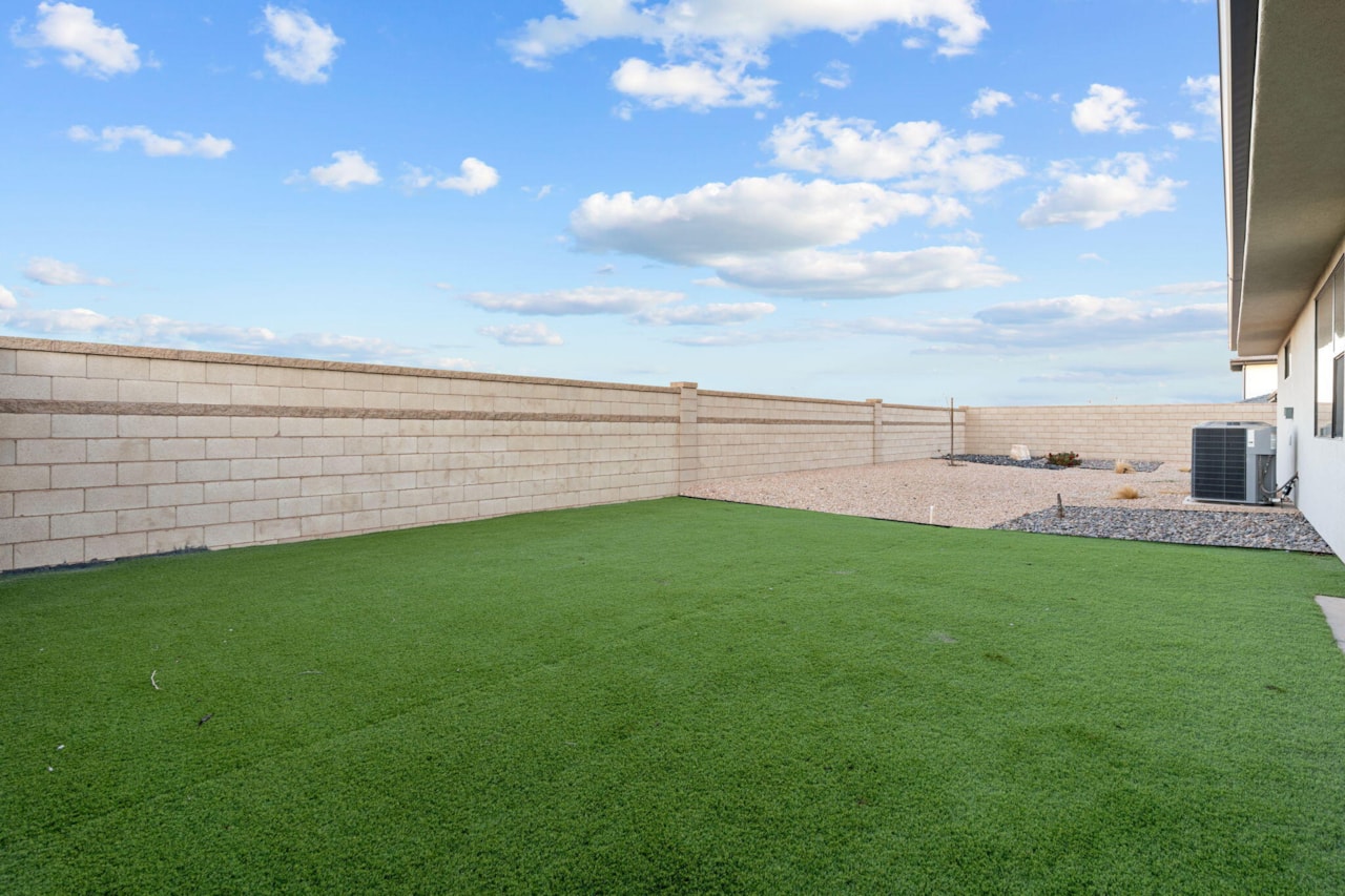 756 W Owen DR St George, UT 84790 home for sale, MLS#25-267708 - Erika Rogers Photo 46