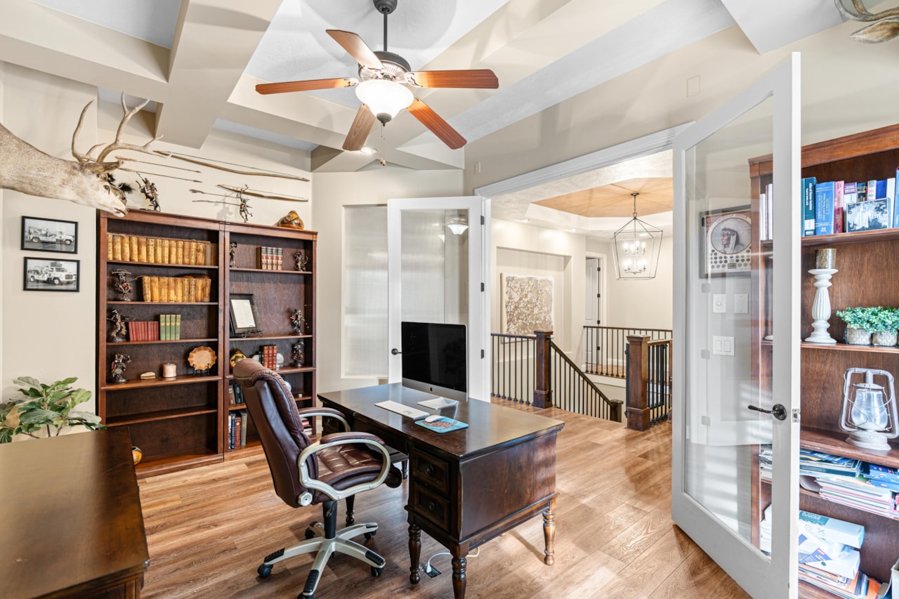 1839 E Boulder Springs CIR St George, UT 84790 home for sale, MLS#25-267724 - Erika Rogers Photo 6