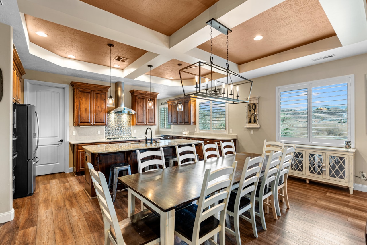 1839 E Boulder Springs CIR St George, UT 84790 home for sale, MLS#25-267724 - Erika Rogers Photo 9