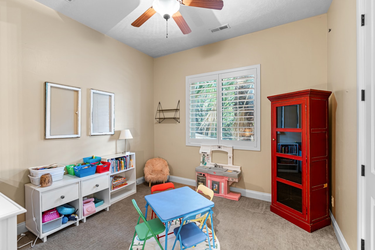 1839 E Boulder Springs CIR St George, UT 84790 home for sale, MLS#25-267724 - Erika Rogers Photo 14