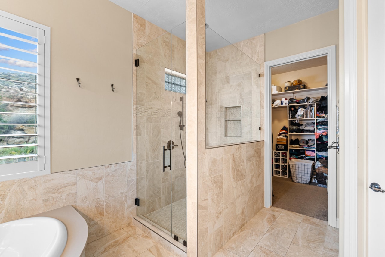 1839 E Boulder Springs CIR St George, UT 84790 home for sale, MLS#25-267724 - Erika Rogers Photo 19