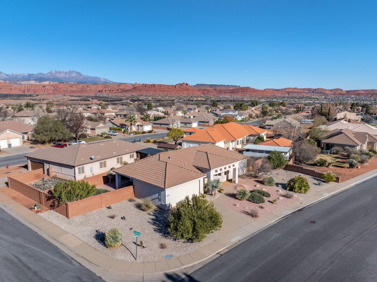 3580 Windmill DR Santa Clara, UT 84765 home for sale, MLS#25-267728 - Erika Rogers Photo 34