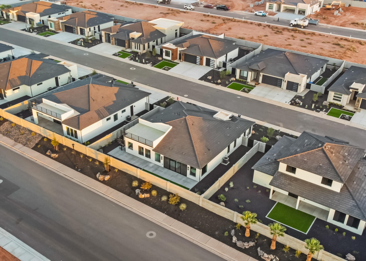 3323 Pharoah Way Way Santa Clara, UT 84765 home for sale, MLS#26-267727 - Erika Rogers Photo 4