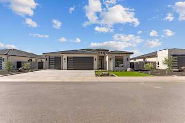 3365 Pharoah Way Way Santa Clara, UT 84765 home for sale, MLS#26-267728 - Erika Rogers Photo 3