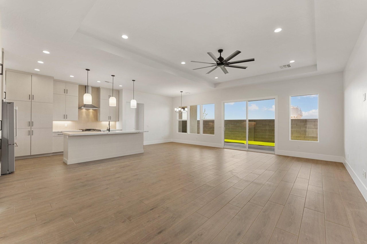 3365 Pharoah Way Way Santa Clara, UT 84765 home for sale, MLS#26-267728 - Erika Rogers Photo 7