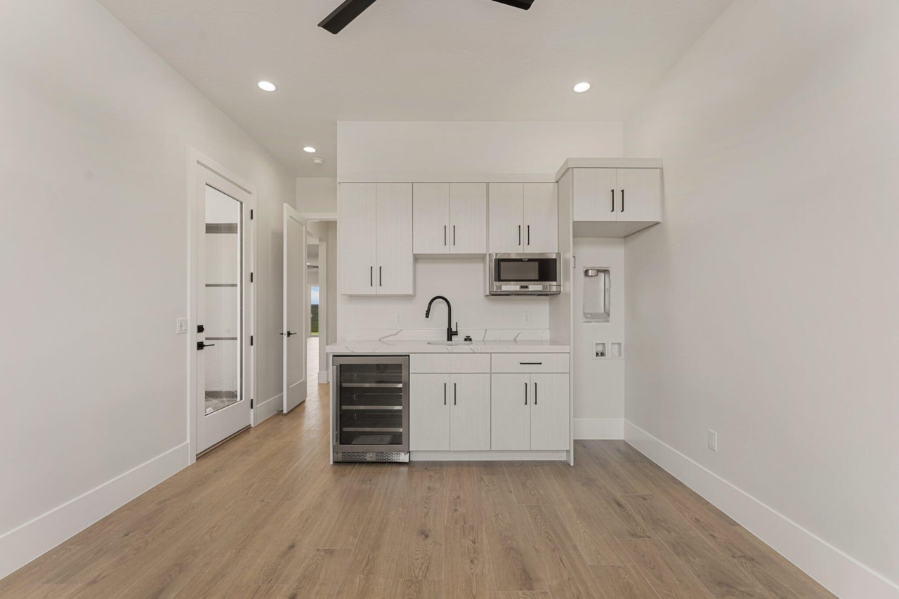 3365 Pharoah Way Way Santa Clara, UT 84765 home for sale, MLS#26-267728 - Erika Rogers Photo 28