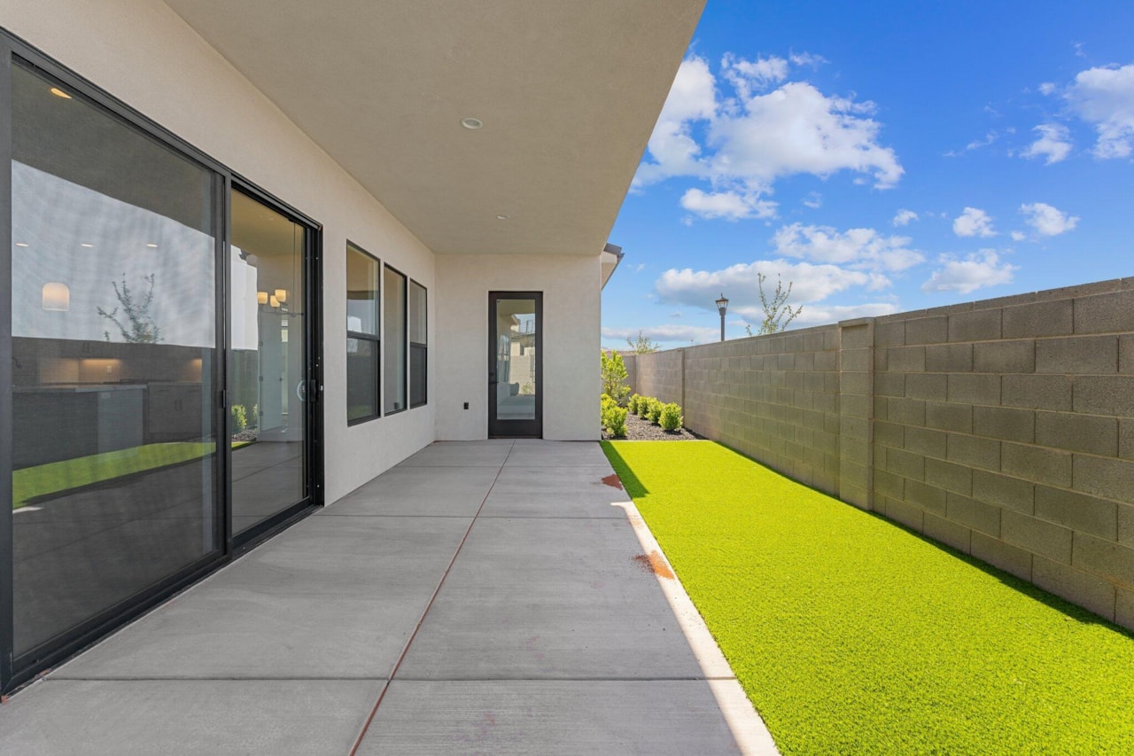 3365 Pharoah Way Way Santa Clara, UT 84765 home for sale, MLS#26-267728 - Erika Rogers Photo 38