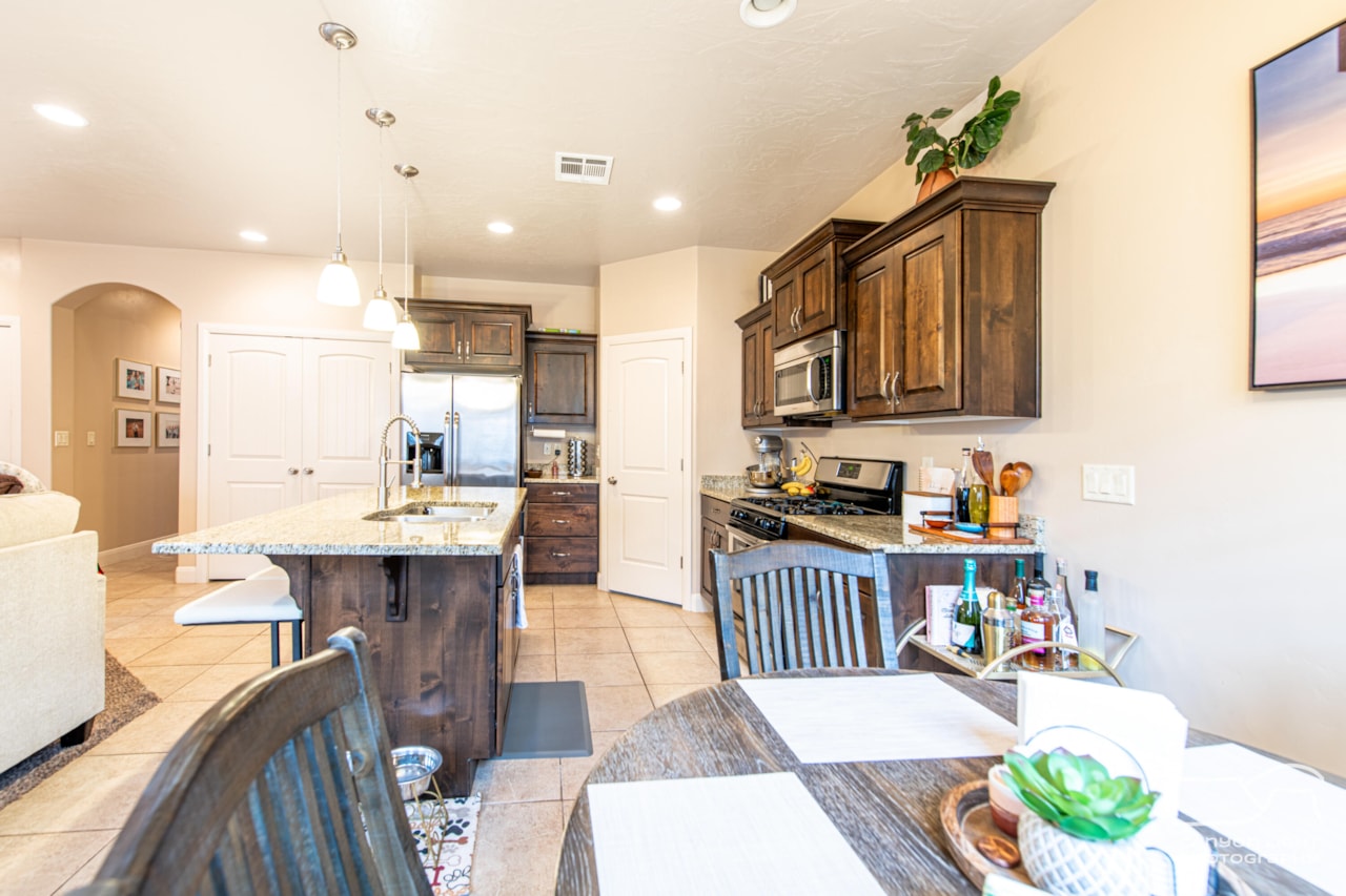 3422 W 90  N Hurricane, UT 84737 home for sale, MLS#26-267784 - Erika Rogers Photo 13