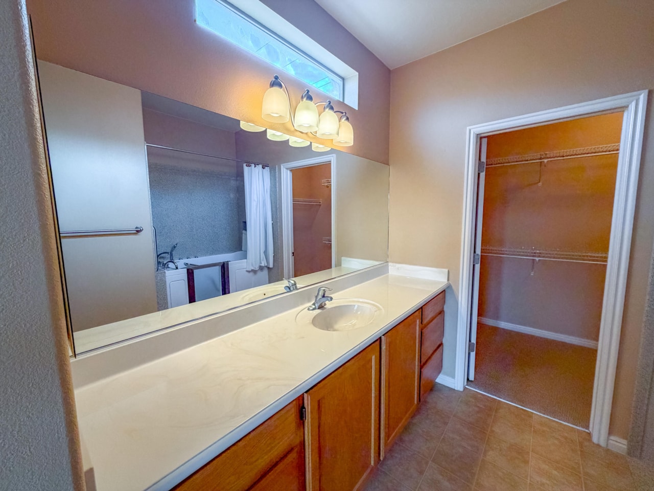 1334 W Ambassador DR St George, UT 84790 home for sale, MLS#26-267793 - Erika Rogers Photo 20