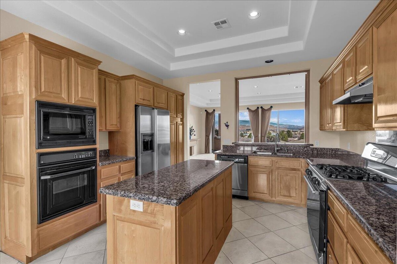 4507 S Ironwood DR St George, UT 84790 home for sale, MLS#26-267813 - Erika Rogers Photo 11