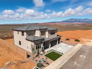 3086 S 4850  W #Lot 11 Hurricane, UT 84737 home for sale, MLS#26-267819 - Erika Rogers Photo 2