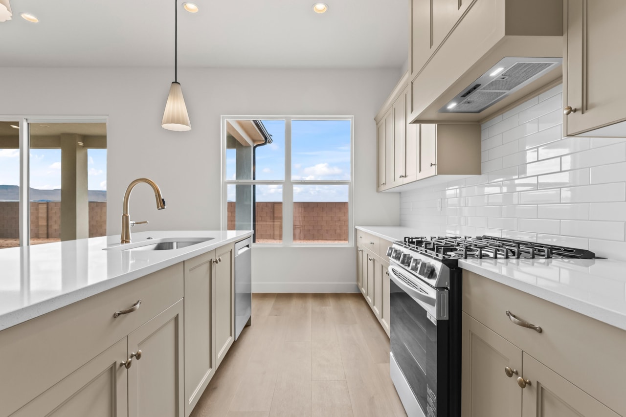 4851 W 2820  S #Lot 7 Hurricane, UT 84737 home for sale, MLS#26-267820 - Erika Rogers Photo 15