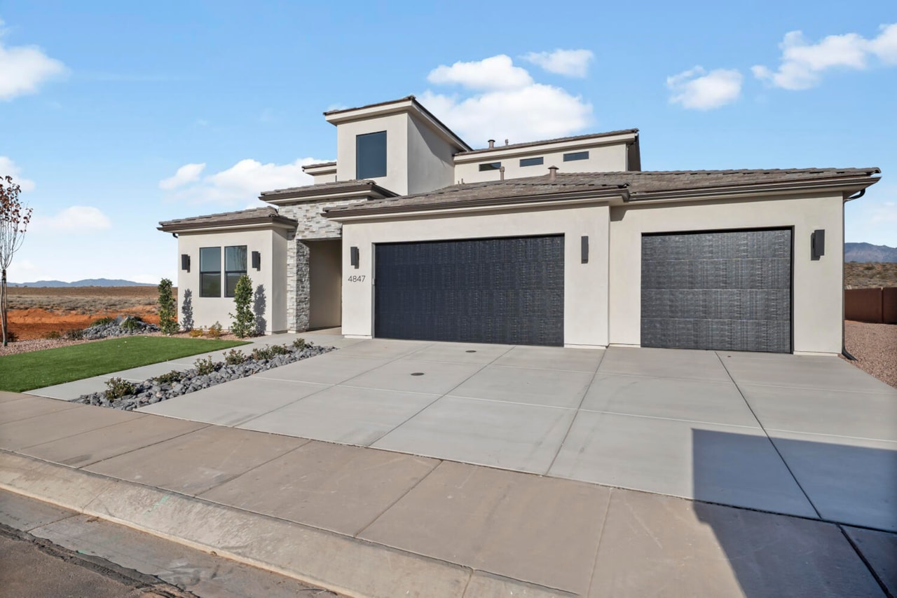 4874 W 2820  S #Lot 6 Hurricane, UT 84737 home for sale, MLS#26-267823 - Erika Rogers Photo 3