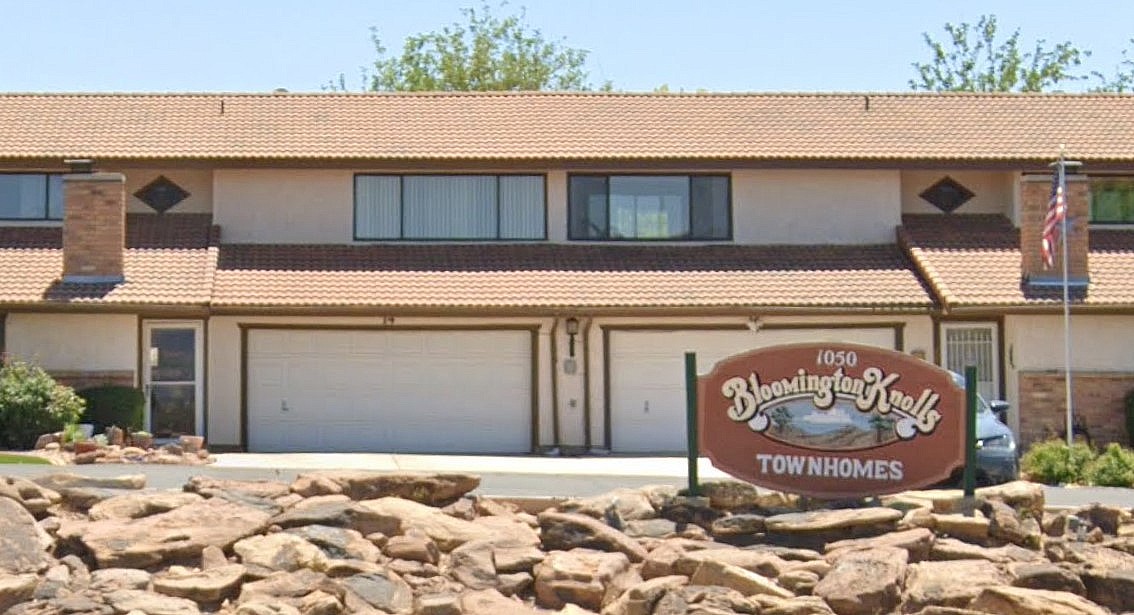 Bloomington Knolls Townhomes for Sale